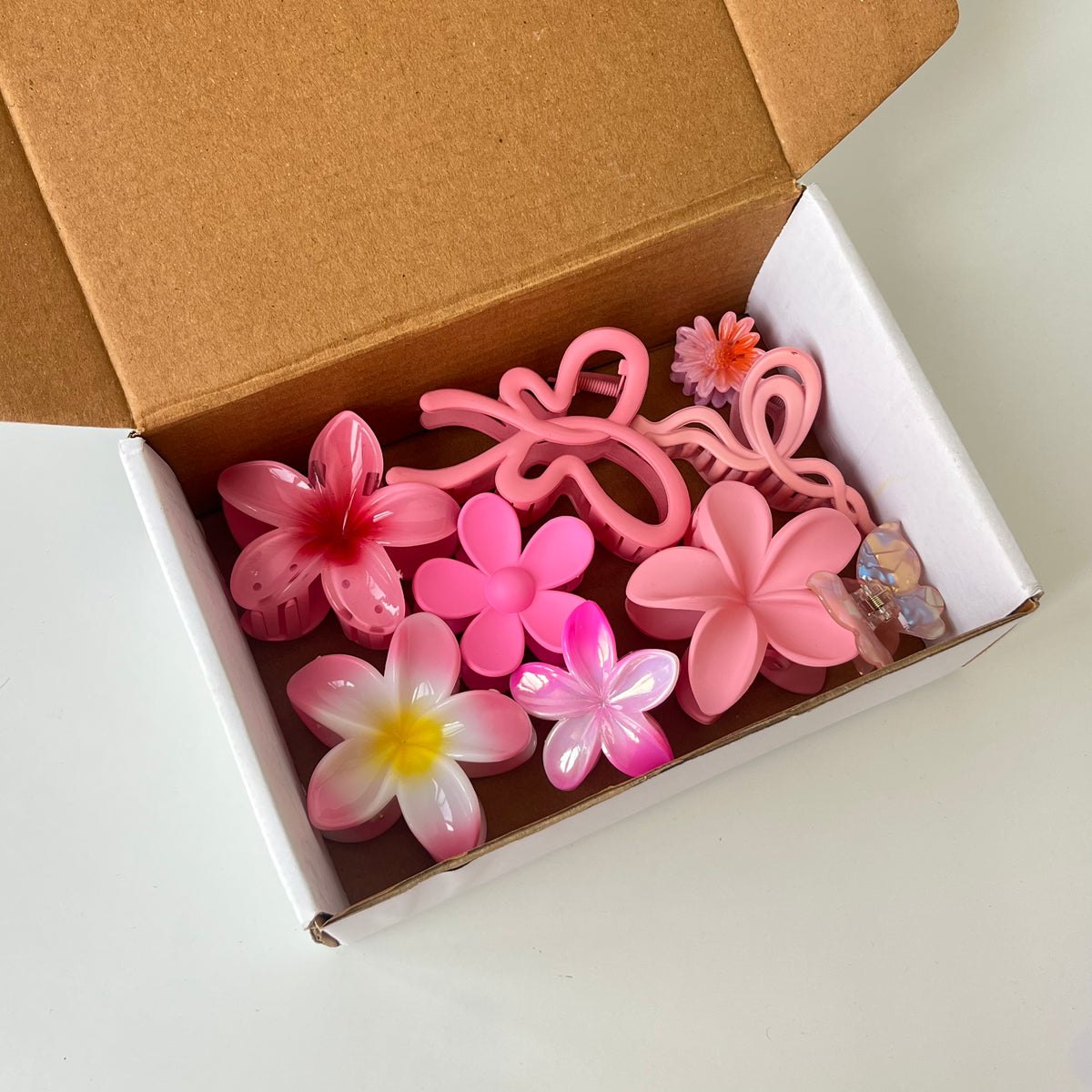 Butter Day – Hair Claw Combo (Set of 9 Yellow & Neutral Clips) (Copy)